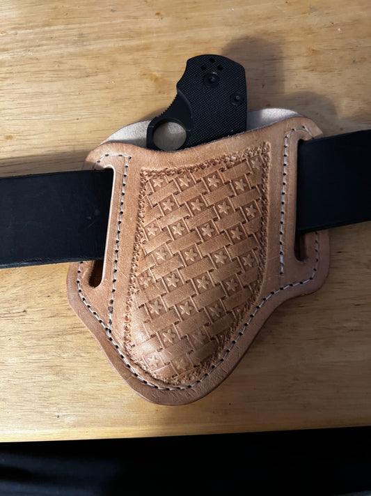 Pancake knife sheath