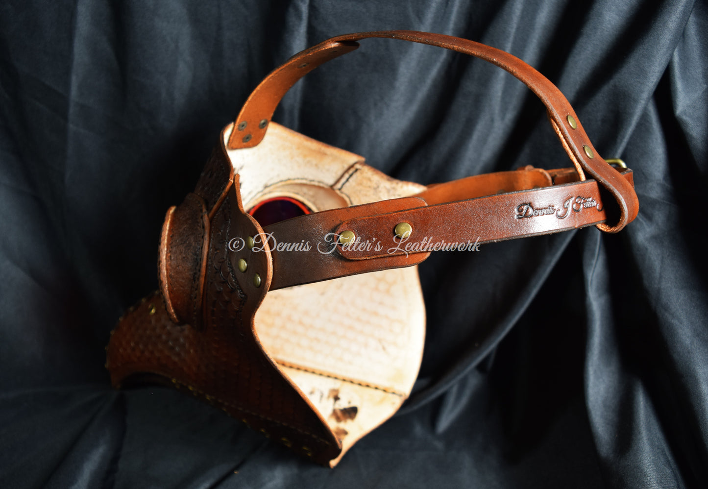 big plague doctor mask brown - rear view, clear picture of the head strap