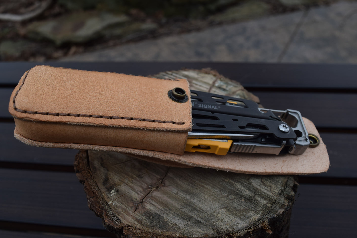 Multi-tool leather belt case